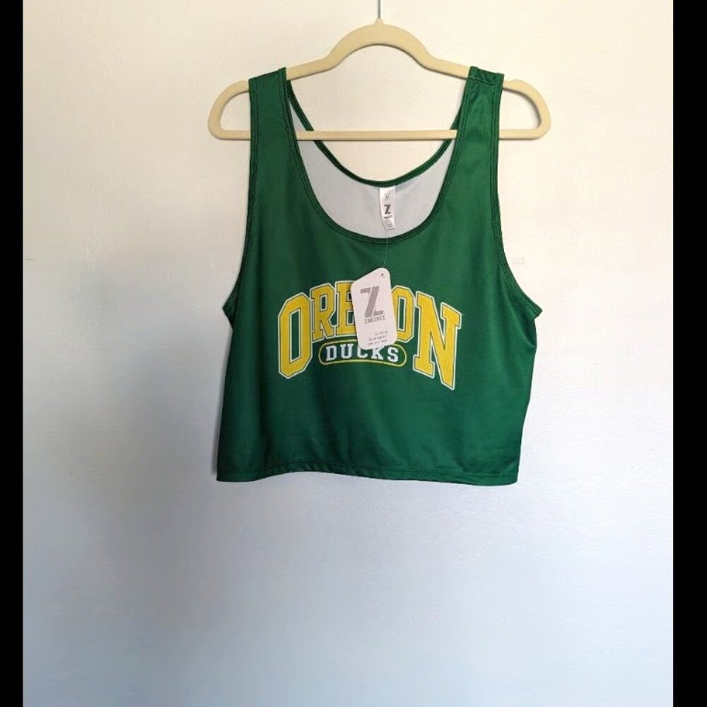 Oregon Ducks women's top (medium, loose fitting) NWT